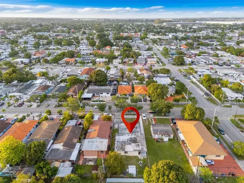 View/Area - 670 E 45th St, Hialeah, FL 33013 photo 3 of 5