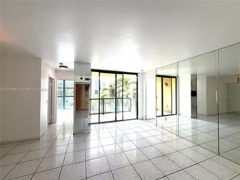 11750 SW 18th St #314-1, Miami, FL 33175