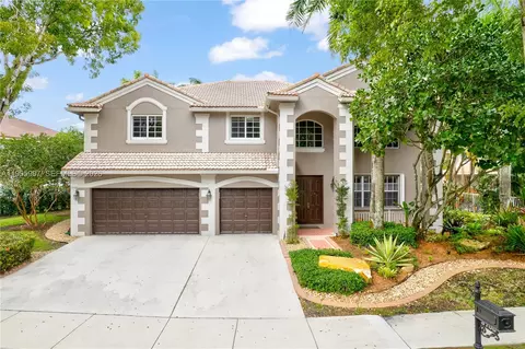 3706 Vista Way, Weston, FL 33331