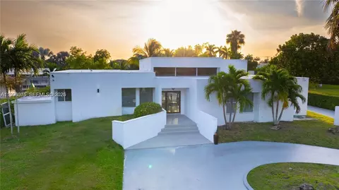 290 NW 125th Ave, Miami, FL 33182