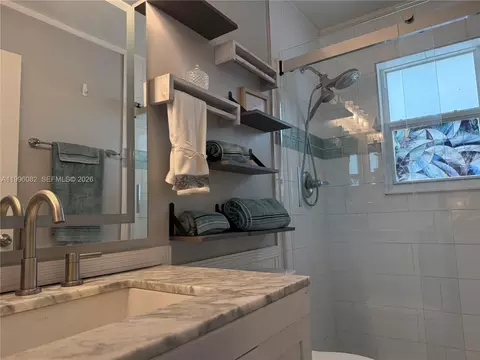 Bath - 3091 Lighthouse Pl, Margate, FL 33063 photo 2 of 4