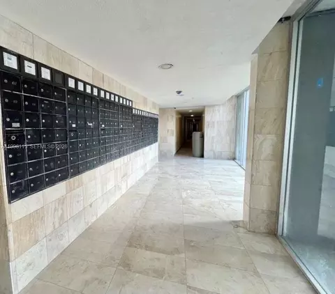 1800 NW 24th Ave #415, Miami, FL 33125