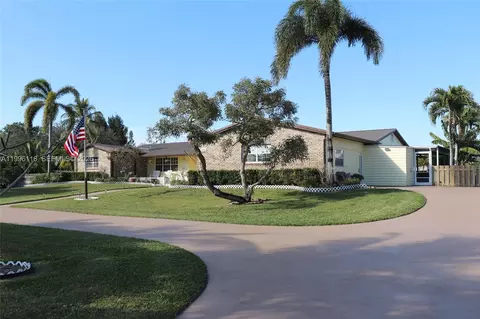 18901 SW 63rd St, Southwest Ranches, FL 33332