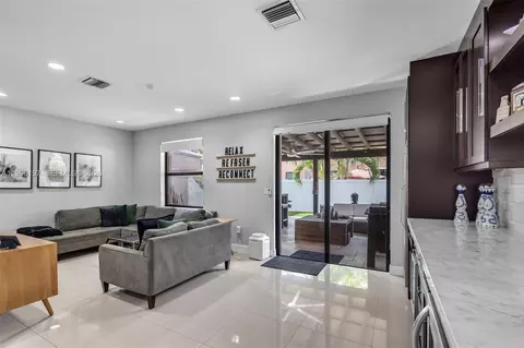 Other - 3446 W 90th St, Hialeah, FL 33018 photo 5 of 17