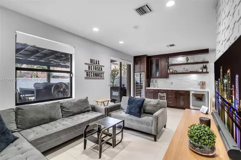 Other - 3446 W 90th St, Hialeah, FL 33018 photo 6 of 17