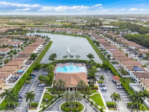 View/Area - 3446 W 90th St, Hialeah, FL 33018 photo 10 of 10