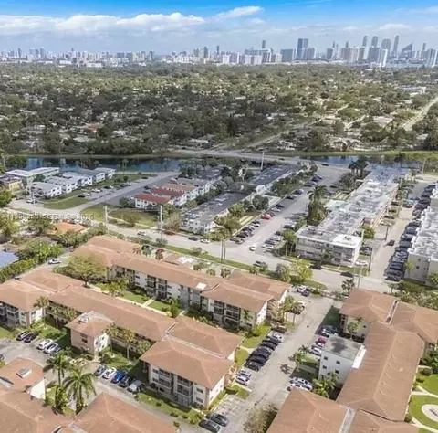 17050 NE 14th Ave #315, Miami, FL 33162