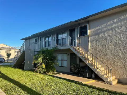 15354 SW 72nd St #31-11, Miami, FL 33193
