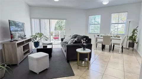 11605 NW 89th St #220, Doral, FL 33178