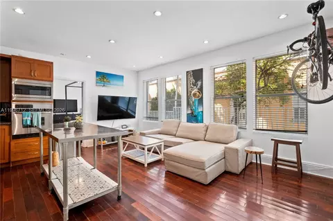 1027 Pennsylvania Ave #102, Miami Beach, FL 33139