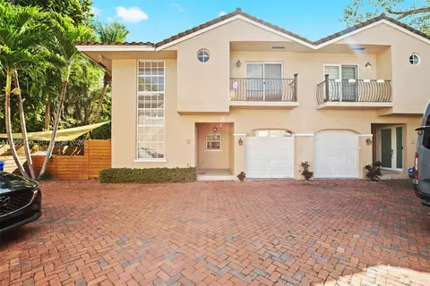 3135 Gifford Ln #C, Miami, FL 33133