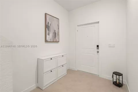 Entry Way - 848 NW 3rd Ter, Pompano Beach, FL 33060 photo 2 of 4