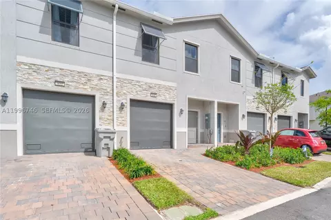 848 NW 3rd Ter, Pompano Beach, FL 33060