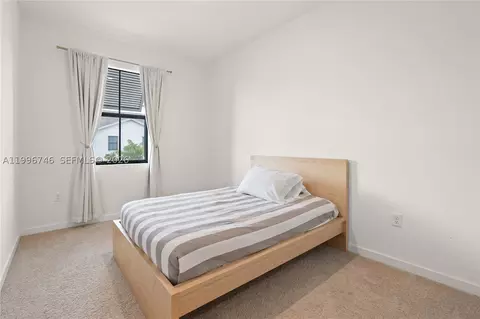 Bedroom - 848 NW 3rd Ter, Pompano Beach, FL 33060 photo 4 of 6
