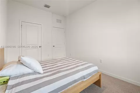 Bedroom - 848 NW 3rd Ter, Pompano Beach, FL 33060 photo 3 of 6