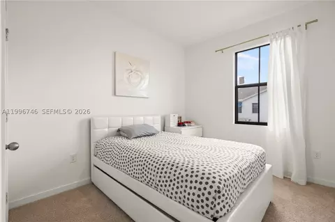 Bedroom - 848 NW 3rd Ter, Pompano Beach, FL 33060 photo 6 of 6