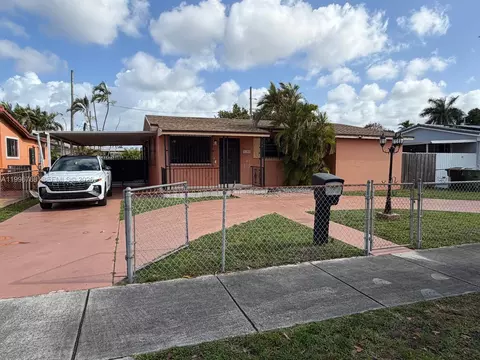 1185 W 32nd St, Hialeah, FL 33012