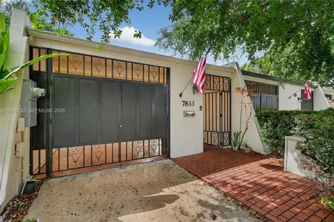 7833 SW 102nd Pl, Miami, FL 33173