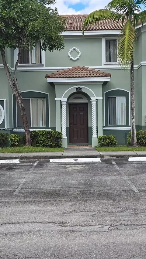 2755 SE 15th #101, Homestead, FL 33035