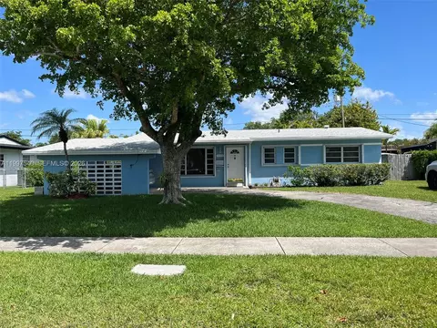 9775 SW 78th St, Miami, FL 33173