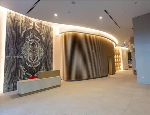 3034 Oak Ave #504, Coconut Grove, FL 33133