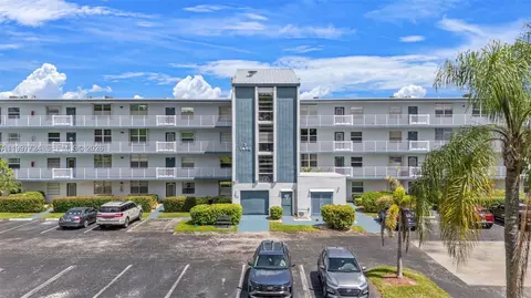 1480 NW 80th Ave #304, Margate, FL 33063
