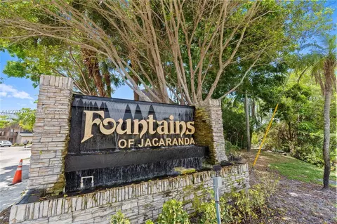 101 SW 96th Ter #101, Plantation, FL 33324