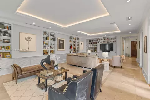 Living - 685 Harbor Ln, Key Biscayne, FL 33149 photo 4 of 4