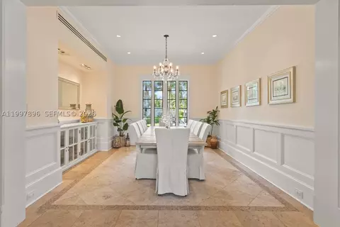 Dining - 685 Harbor Ln, Key Biscayne, FL 33149 photo 2 of 2