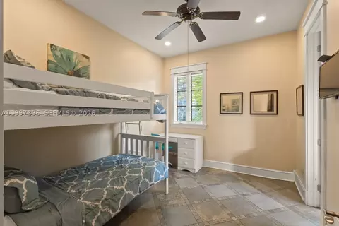 Bedroom - 685 Harbor Ln, Key Biscayne, FL 33149 photo 4 of 4