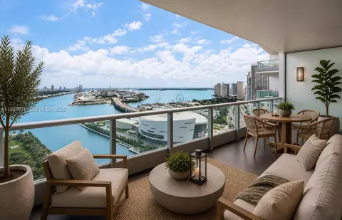 900 Biscayne Blvd #3502, Miami, FL 33132