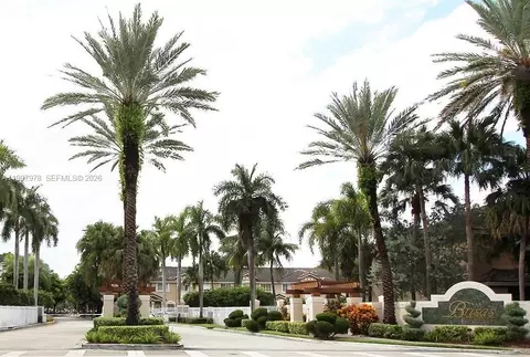 5640 NW 115th Ct #211, Doral, FL 33178