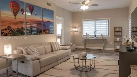 2916 Tuscany Ct #201, Palm Beach Gardens, FL 33410