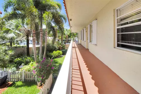Undisclosed, Fort Lauderdale, FL 33305