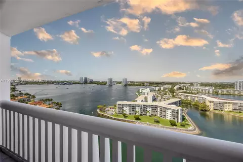 1000 W Island Blvd #1910, Aventura, FL 33160