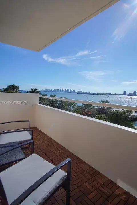 7904 West Dr #501, North Bay Village, FL 33141