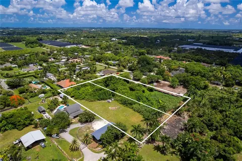 20 SW Nnn Sw 199 Ave, Homestead, FL 33031
