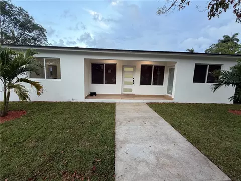 596 Ragan Dr, Miami Springs, FL 33166