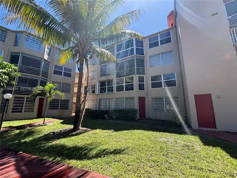 1501 NE 191st St #C211, Miami, FL 33179