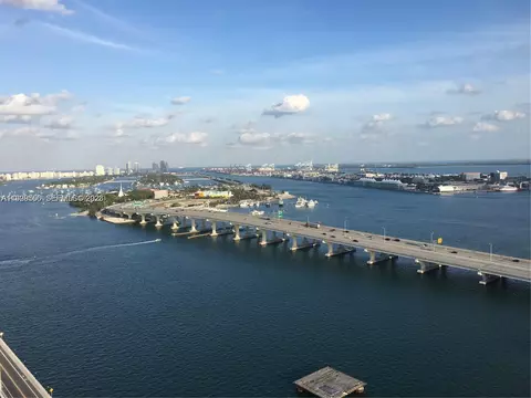 555 NE 15th St #26J, Miami, FL 33132