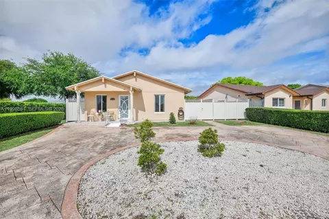 4218 SW 138th Ct, Miami, FL 33175
