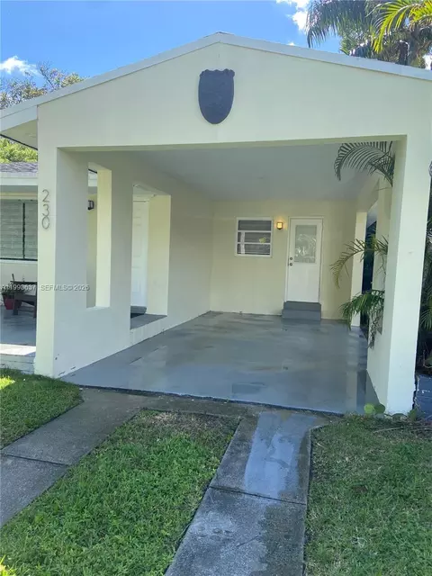 230 NE 2nd Pl, Dania Beach, FL 33004