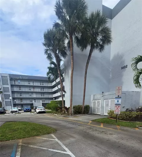 1402 NW 80th Ave #205, Margate, FL 33063