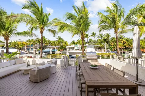 1415 Sunset Harbour Dr #TH-102, Miami Beach, FL 33139