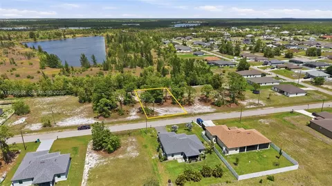 2817 NW 27th St, Cape Coral, FL 33993