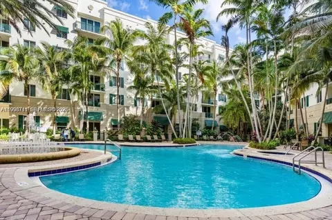 510 NW 84th Ave #412, Plantation, FL 33324