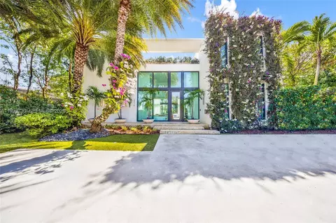 4515 N Michigan Ave, Miami Beach, FL 33140