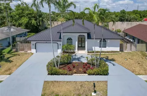 3409 Diane Dr, Boynton Beach, FL 33435