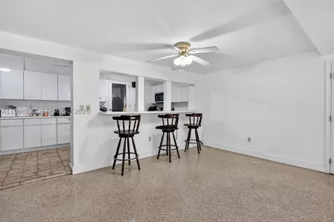 Other - 733 W 33rd St, Hialeah, FL 33012 photo 9 of 15