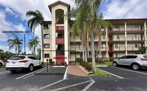 1600 SW 127th Way #101C, Pembroke Pines, FL 33027
